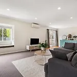 Karaka Private Lodge