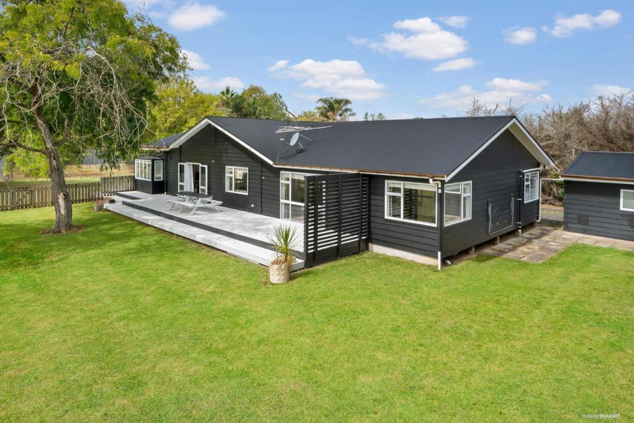 Karaka Private Holiday home